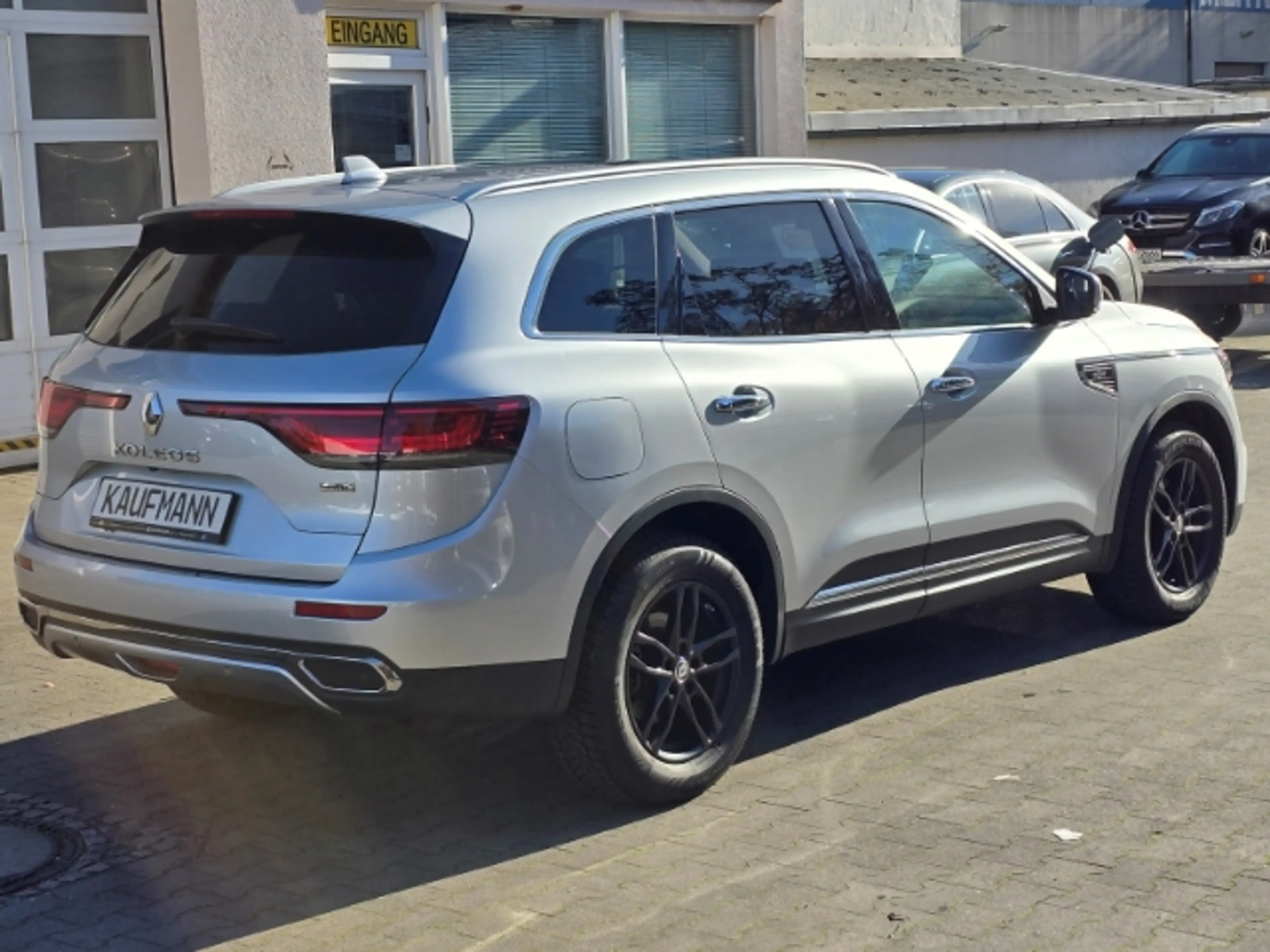 Renault Koleos Initiale Paris 4x4 2.0 BLUE dCi 185 FAP VOLL — photo 4