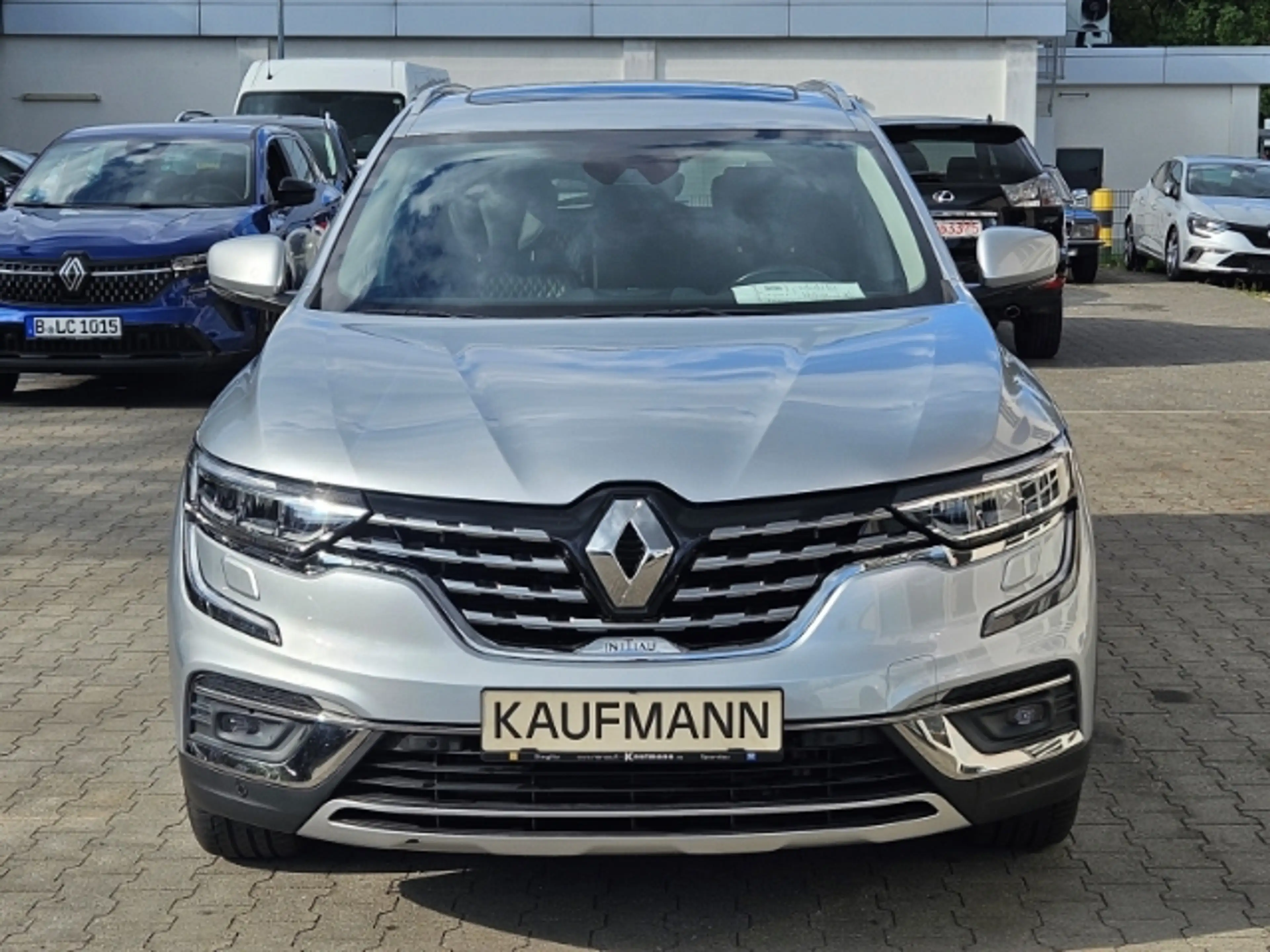 Renault Koleos Initiale Paris 4x4 2.0 BLUE dCi 185 FAP VOLL — photo 2