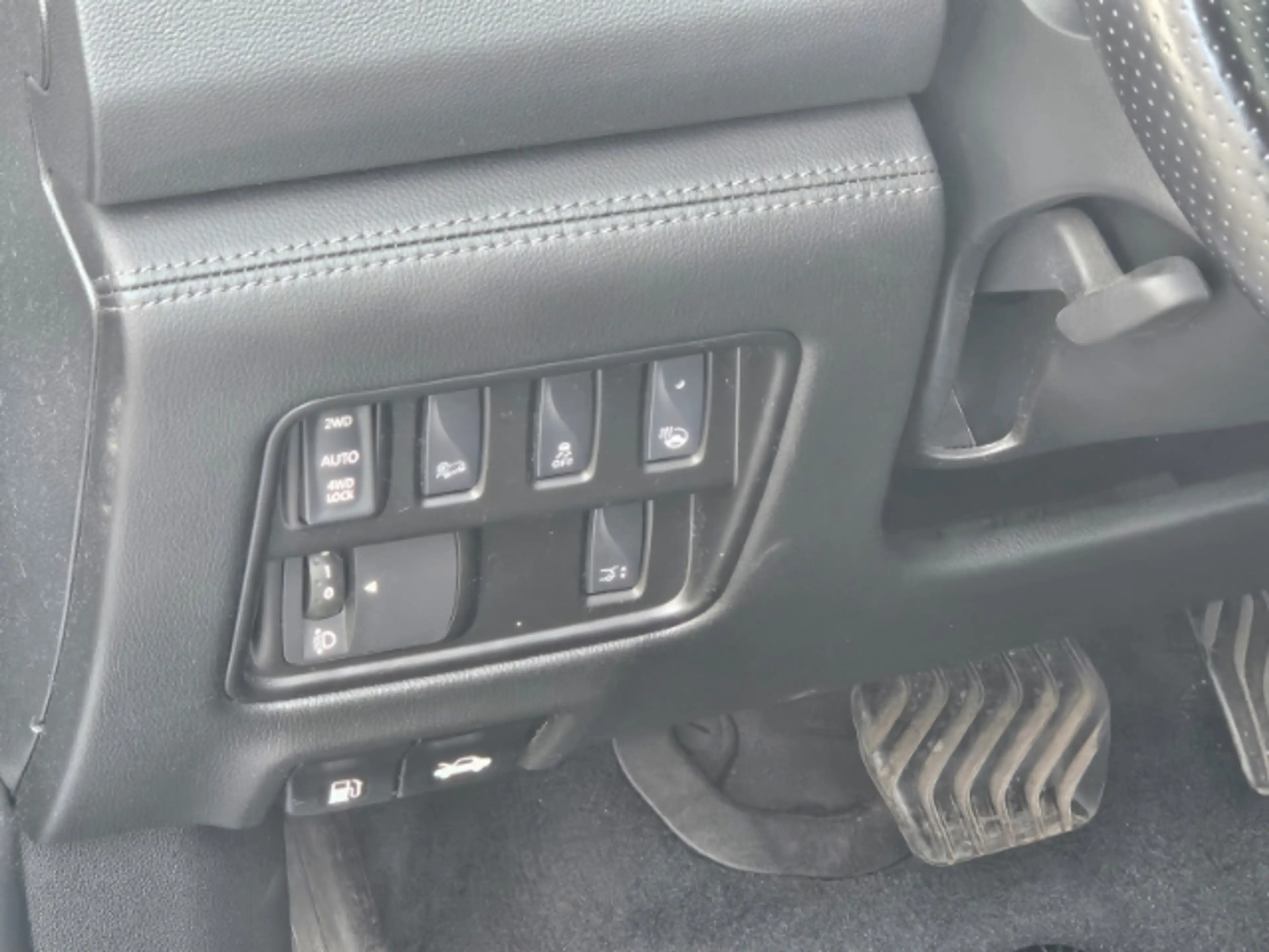 Renault Koleos Initiale Paris 4x4 2.0 BLUE dCi 185 FAP VOLL — photo 14