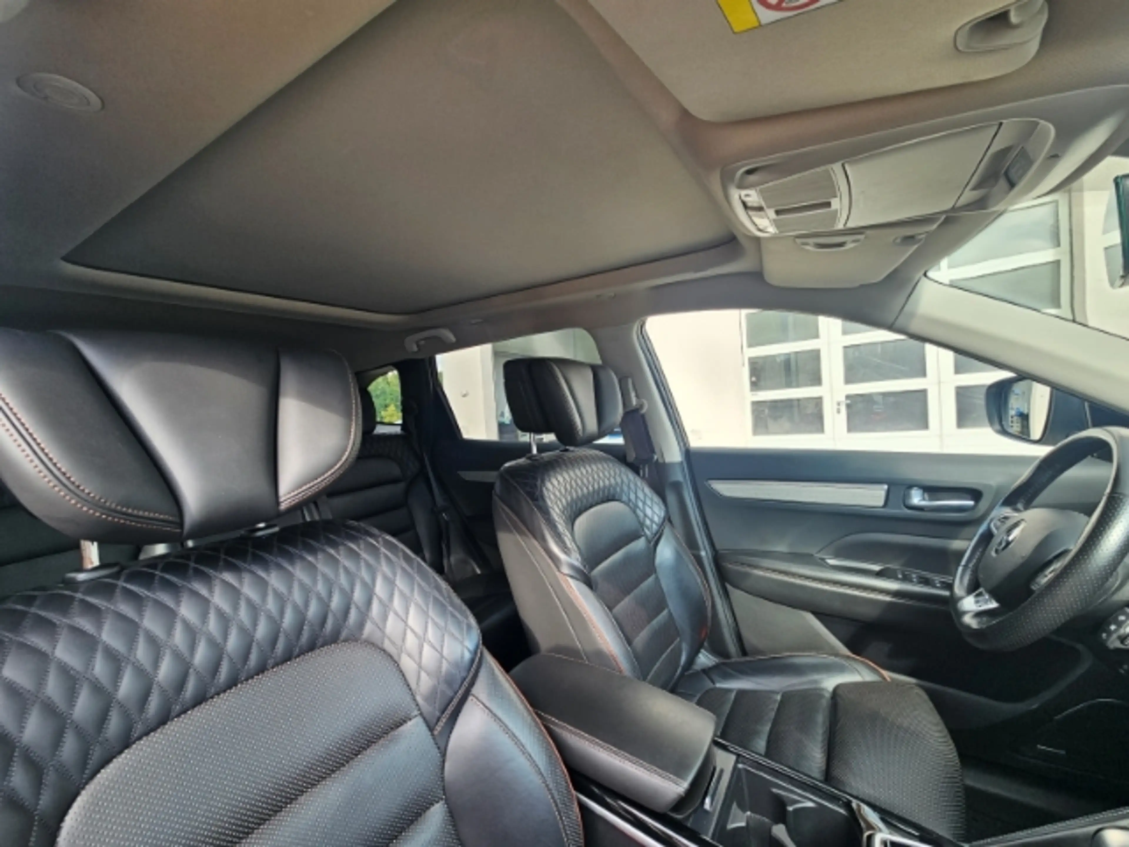 Renault Koleos Initiale Paris 4x4 2.0 BLUE dCi 185 FAP VOLL — photo 8
