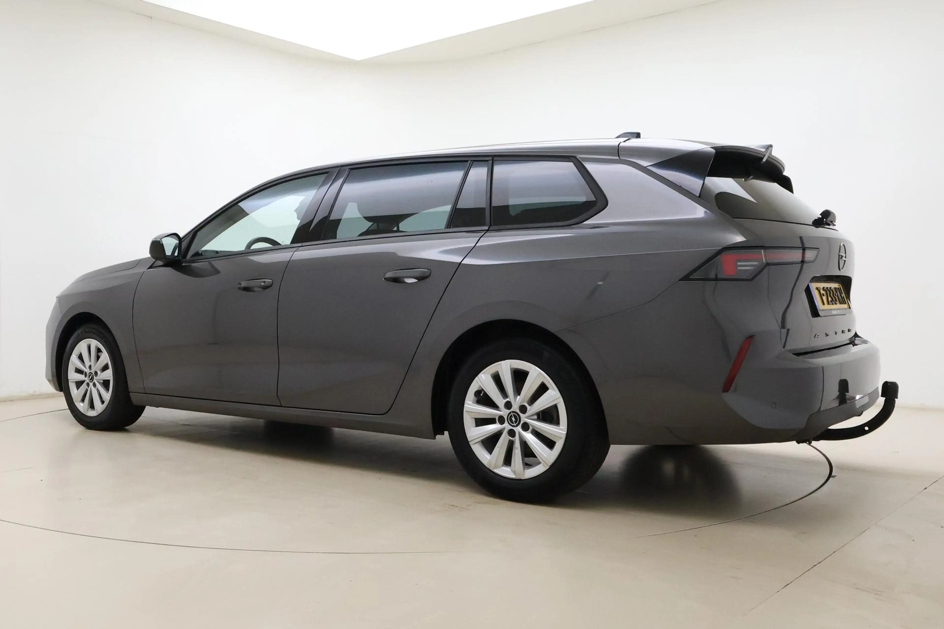 Opel Astra Sports Tourer 1.2 Turbo 110pk Edition | Navigatie — photo 12