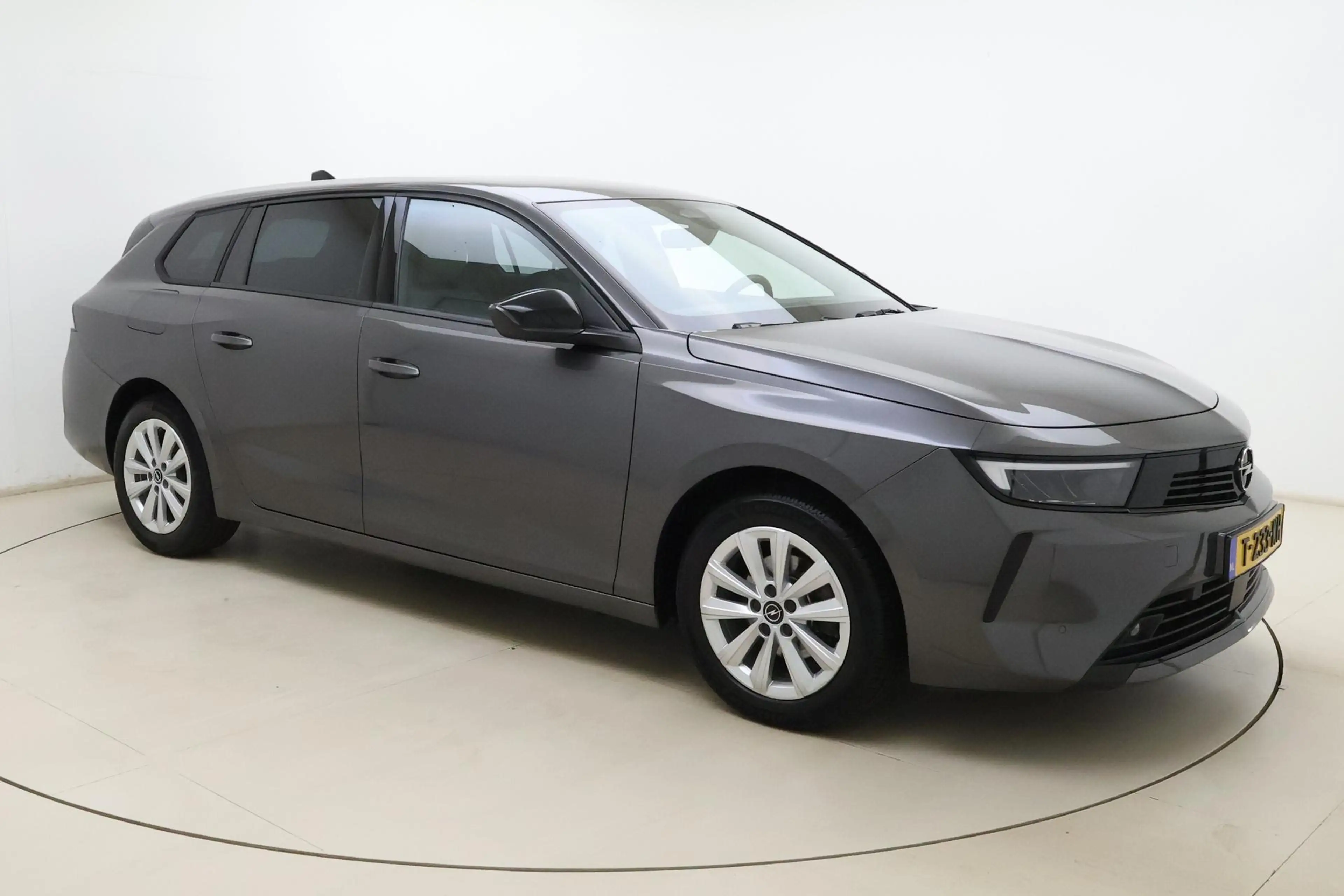 Opel Astra Sports Tourer 1.2 Turbo 110pk Edition | Navigatie — photo 8