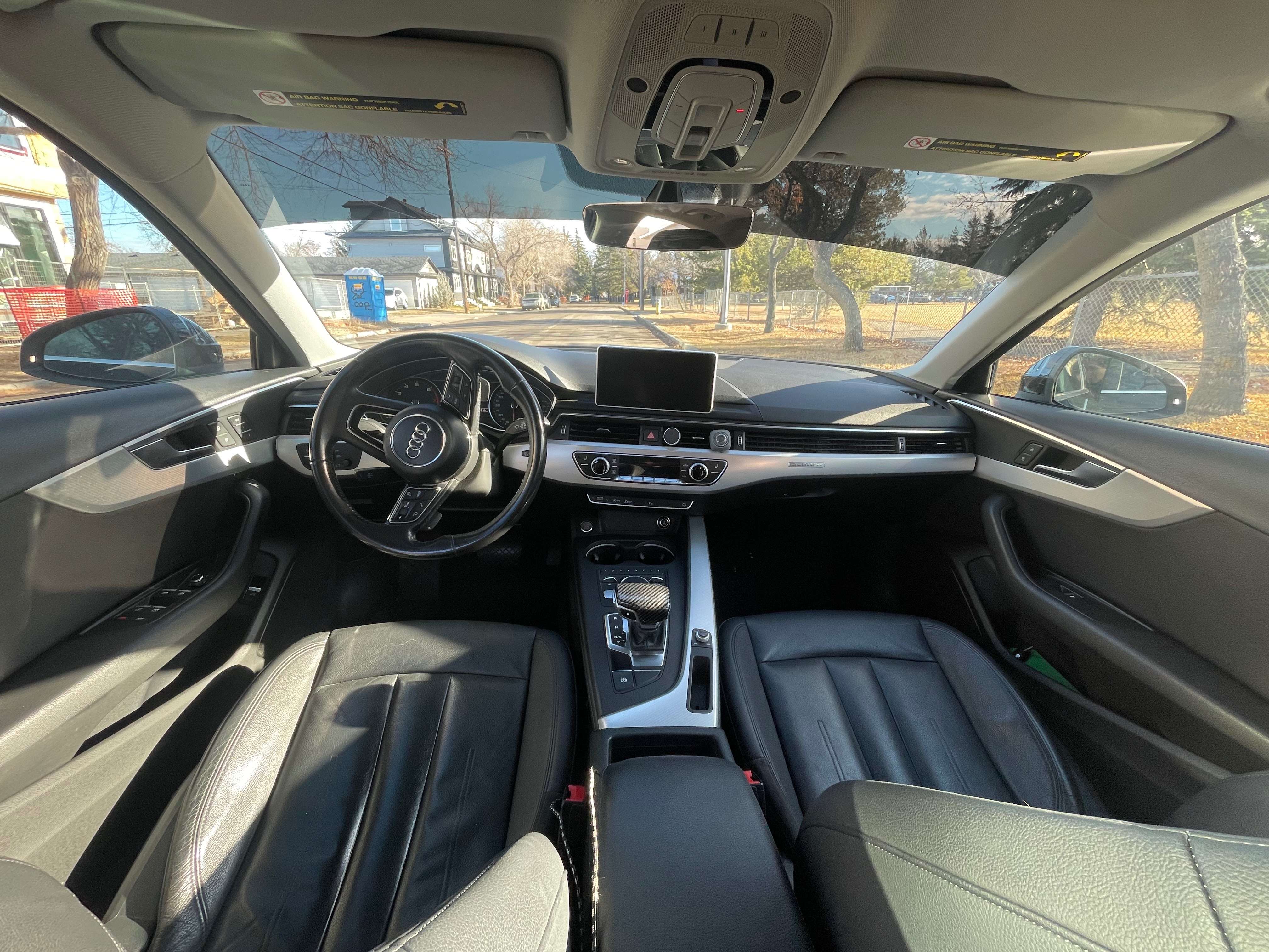 2017 Audi A4 Prestige thumb 6
