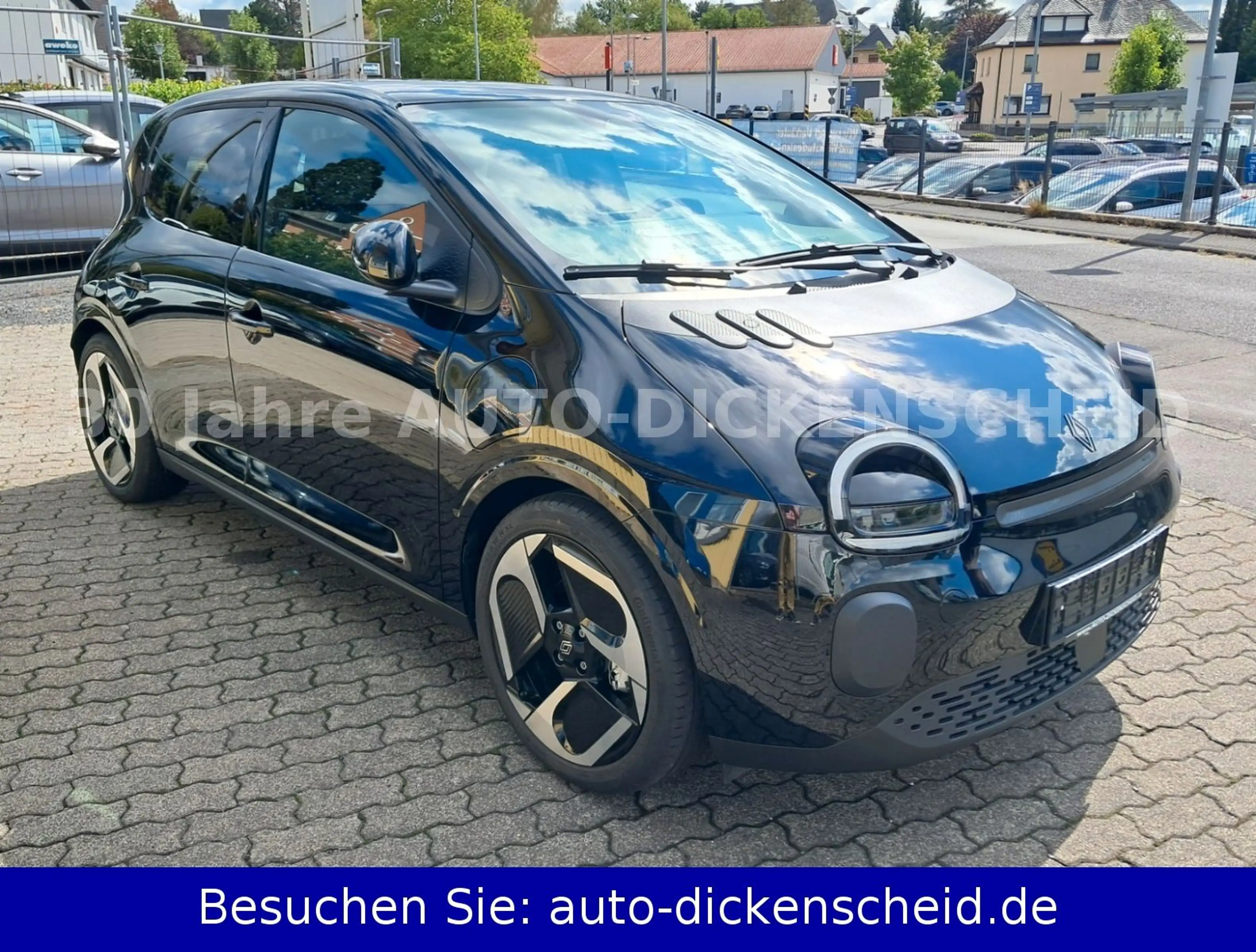 Renault Twingo E-Tech 80 Urban Range Techno 60 kW SHZ-18 — photo 6