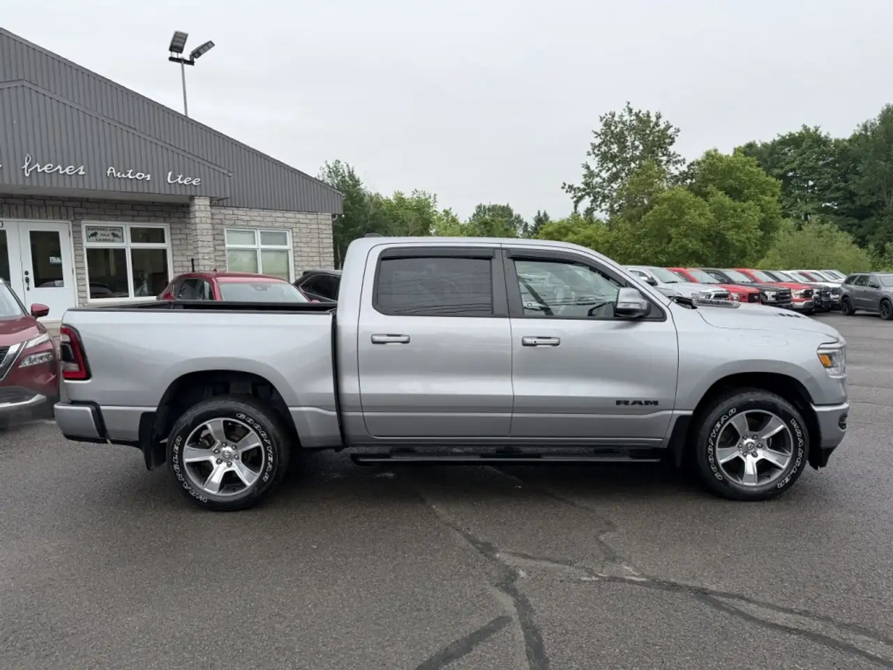 RAM 1500 photo RAM 1500