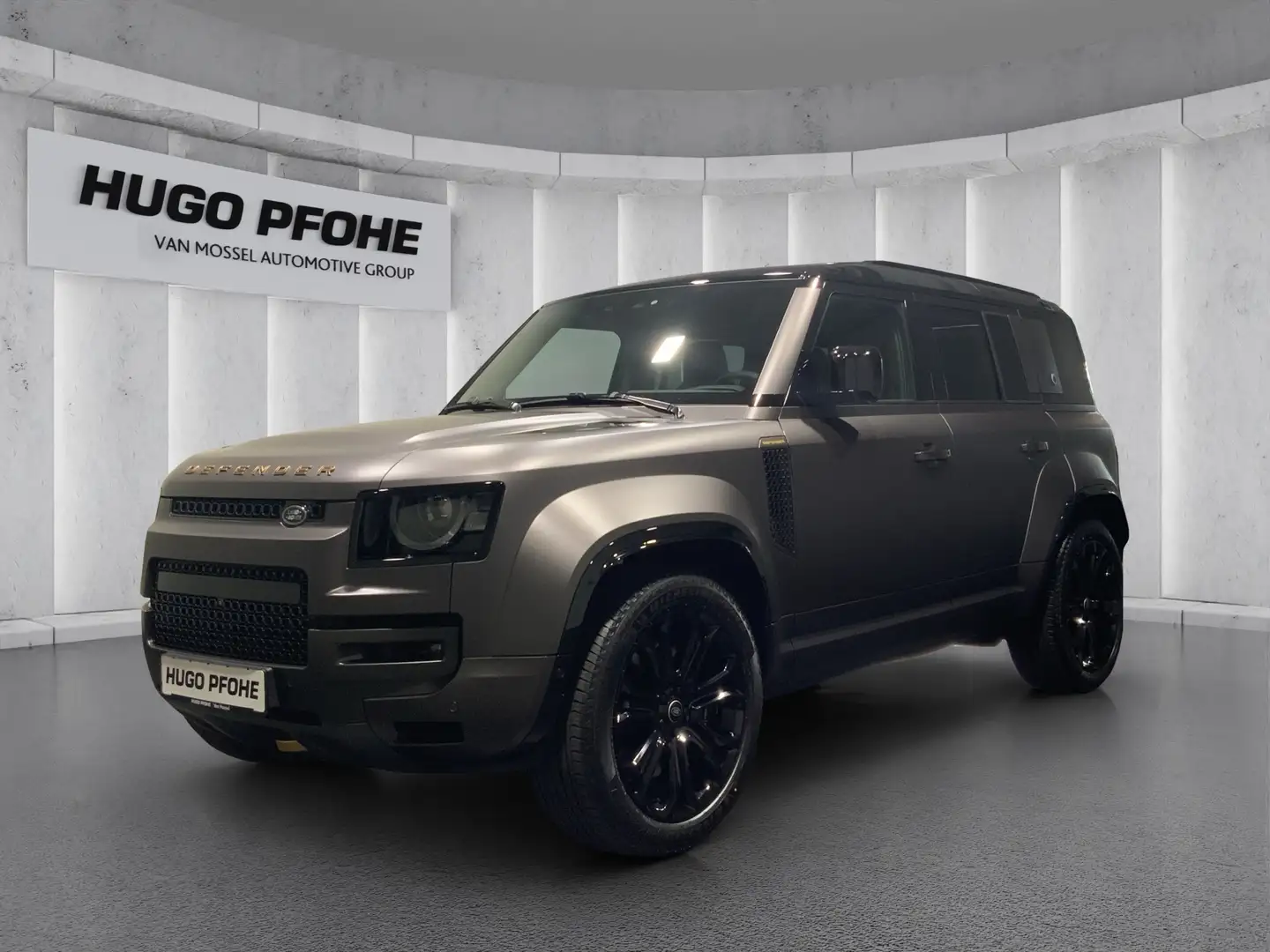 Land Rover Defender 4.4 P635 110 OCTA 4.4l Gris - 1