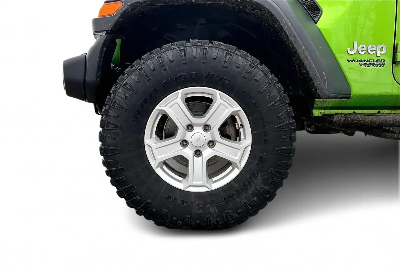Jeep Wrangler снимка Jeep Wrangler