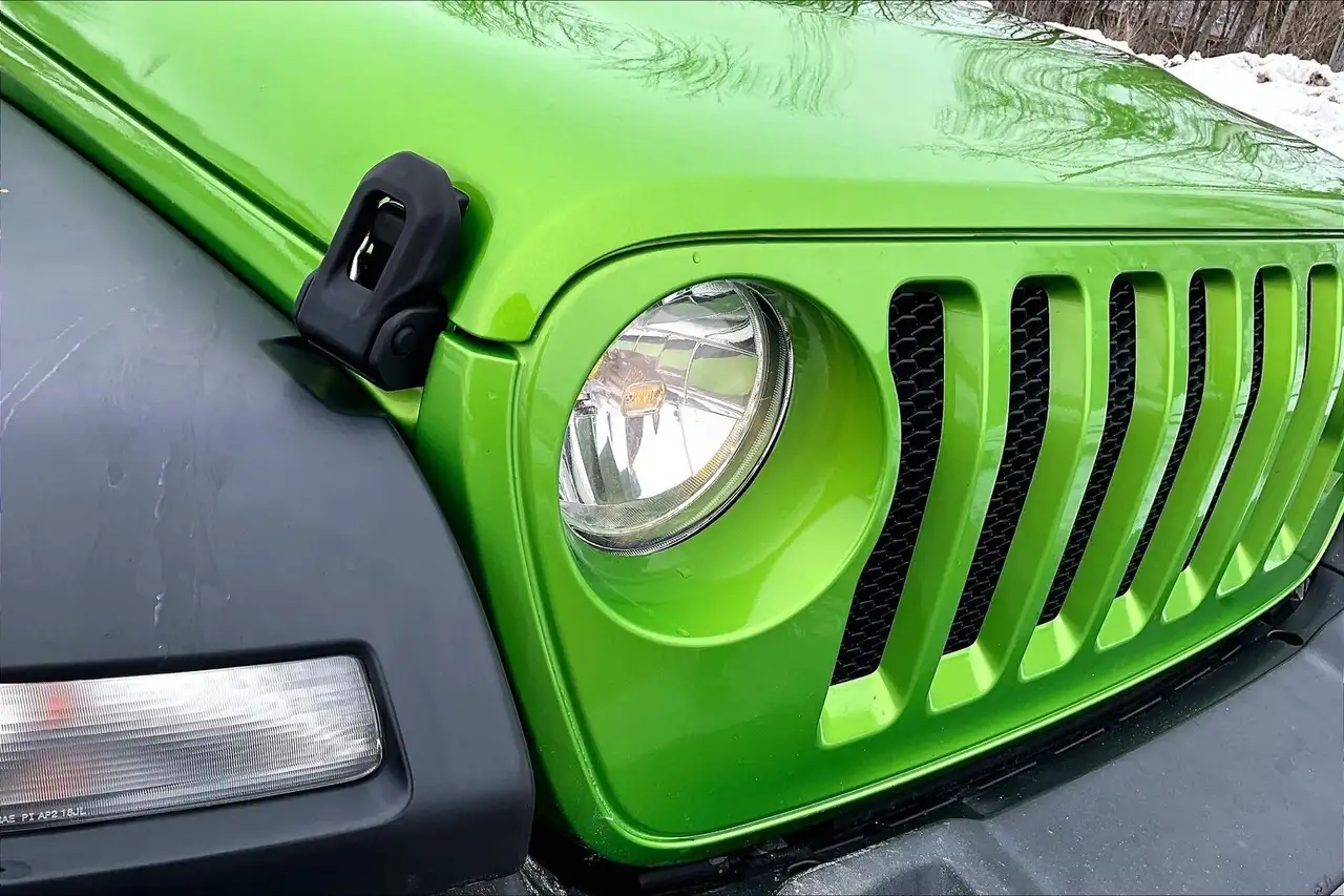 Jeep Wrangler снимка Jeep Wrangler