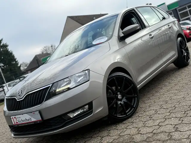 Skoda Rapid/Spaceback Ambition Klima 18" Alufelgen Tempomat