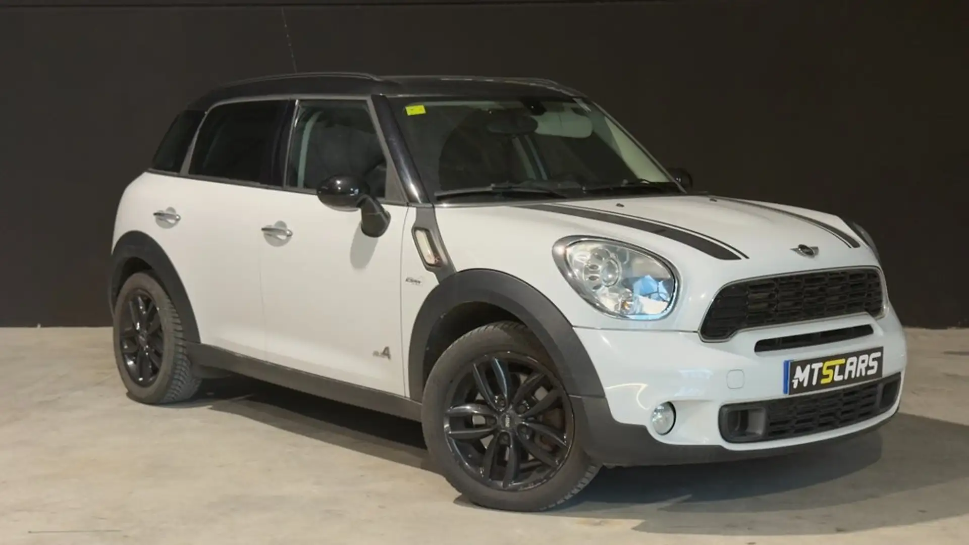 MINI Cooper S 1.6 All4 Blanc - 2
