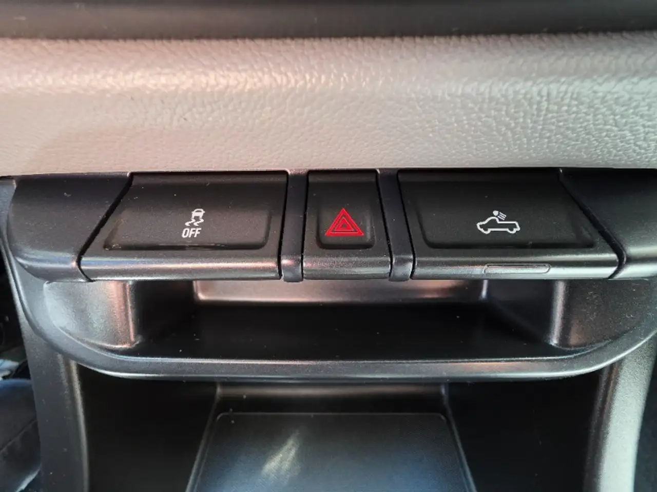 Chevrolet Colorado снимка Chevrolet Colorado