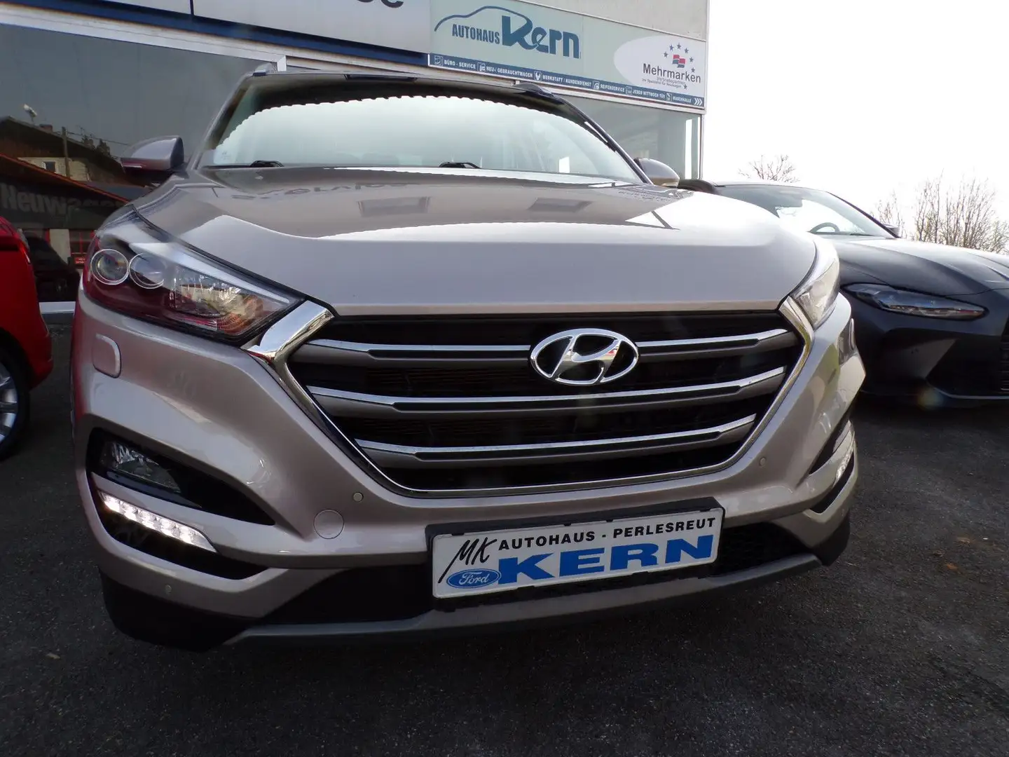 Hyundai TUCSON Premium 4WD Silver - 1