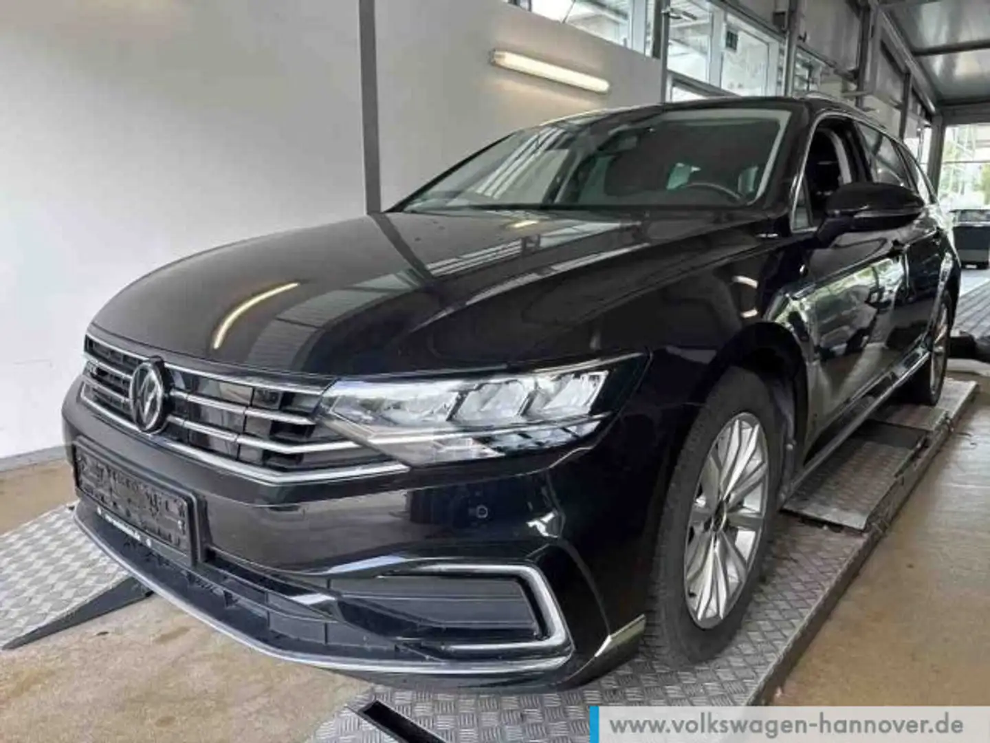 Volkswagen Passat Variant GTE 1.4 TSI DSG Navi LED Kamera P Schwarz - 2