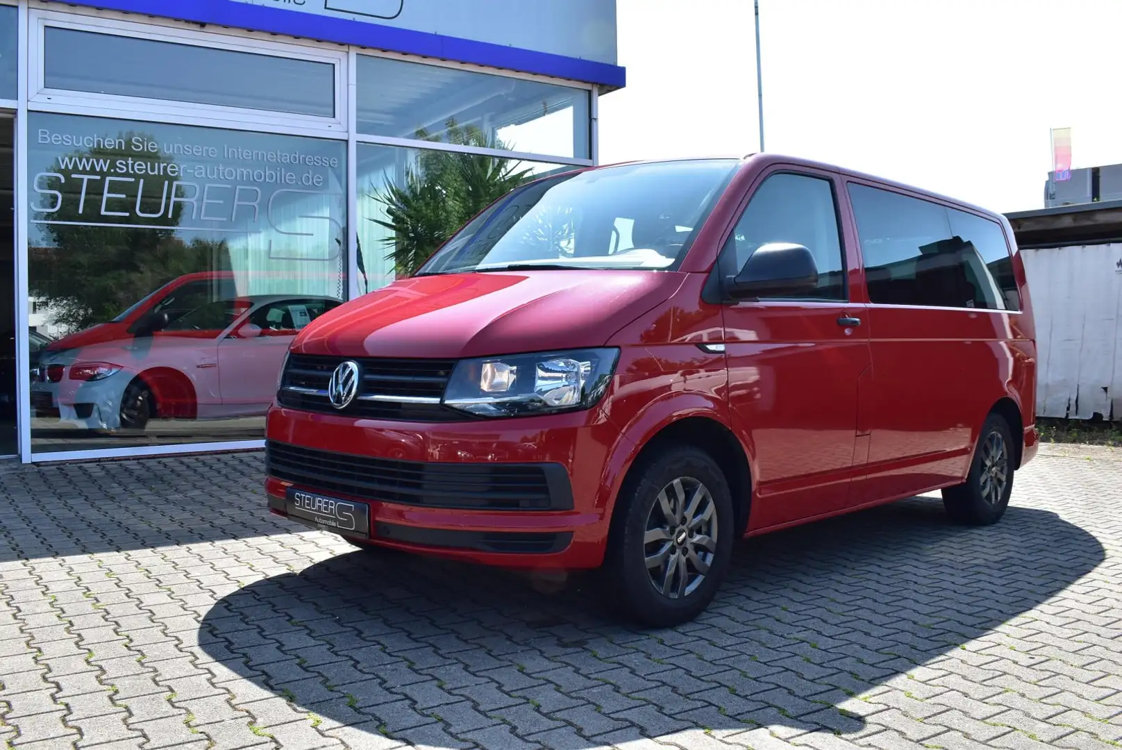 Volkswagen T6 2.0 TDI Multivan Trendline APP Sitzhzg Climatro Rot - 1
