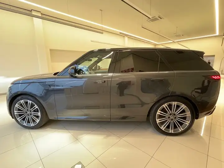 Land Rover Range Rover 4.4 V8 AWD Auto MHEV Autobiography 2026, foto 5