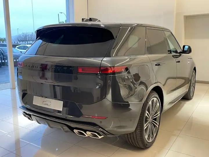 Land Rover Range Rover 4.4 V8 AWD Auto MHEV Autobiography 2026, foto 2