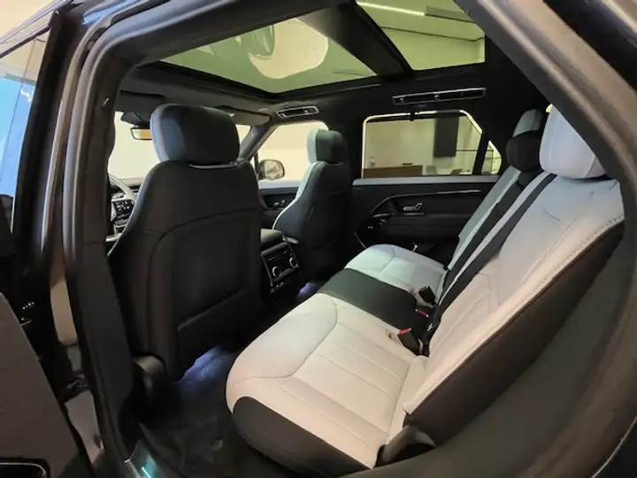 Land Rover Range Rover 4.4 V8 AWD Auto MHEV Autobiography 2026, foto 4