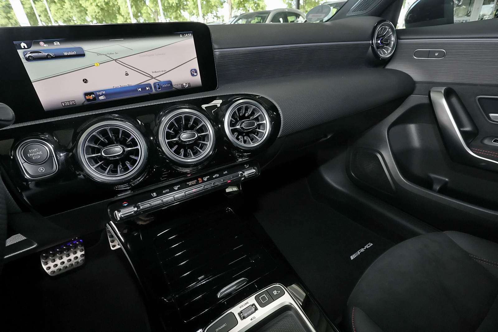 Mercedes-Benz A 200