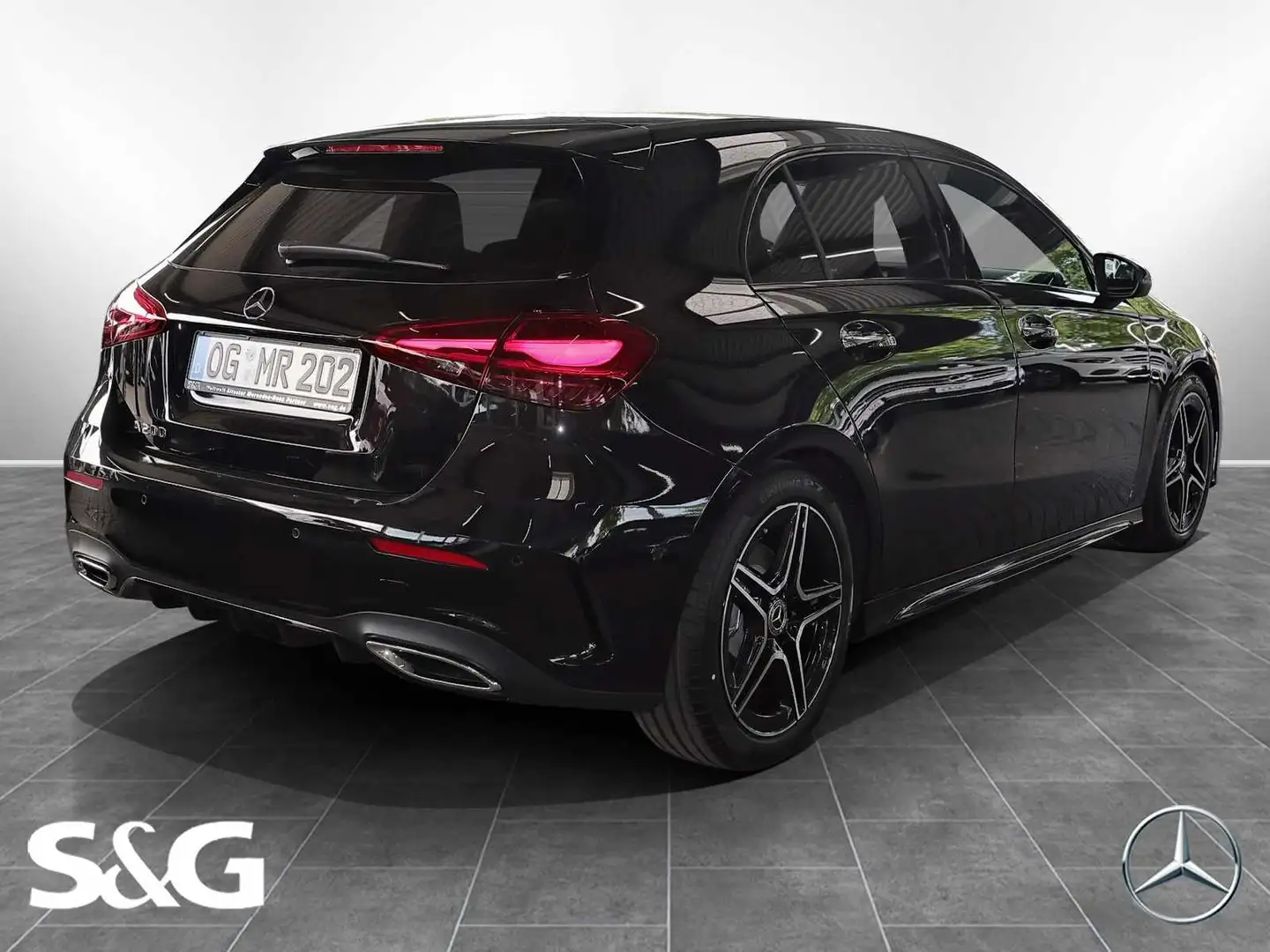 Mercedes-Benz A 200 AMG MBUX+RüKam+M-LED+Pano+Smartph+Distroni Schwarz - 2