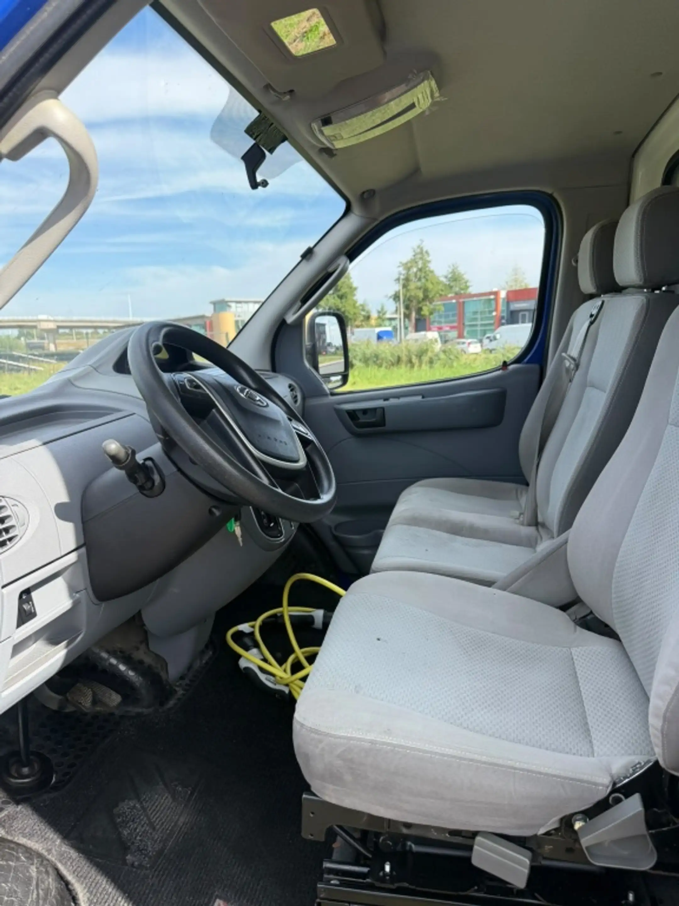 Maxus EV80 EV80 LWB H3 — photo 8