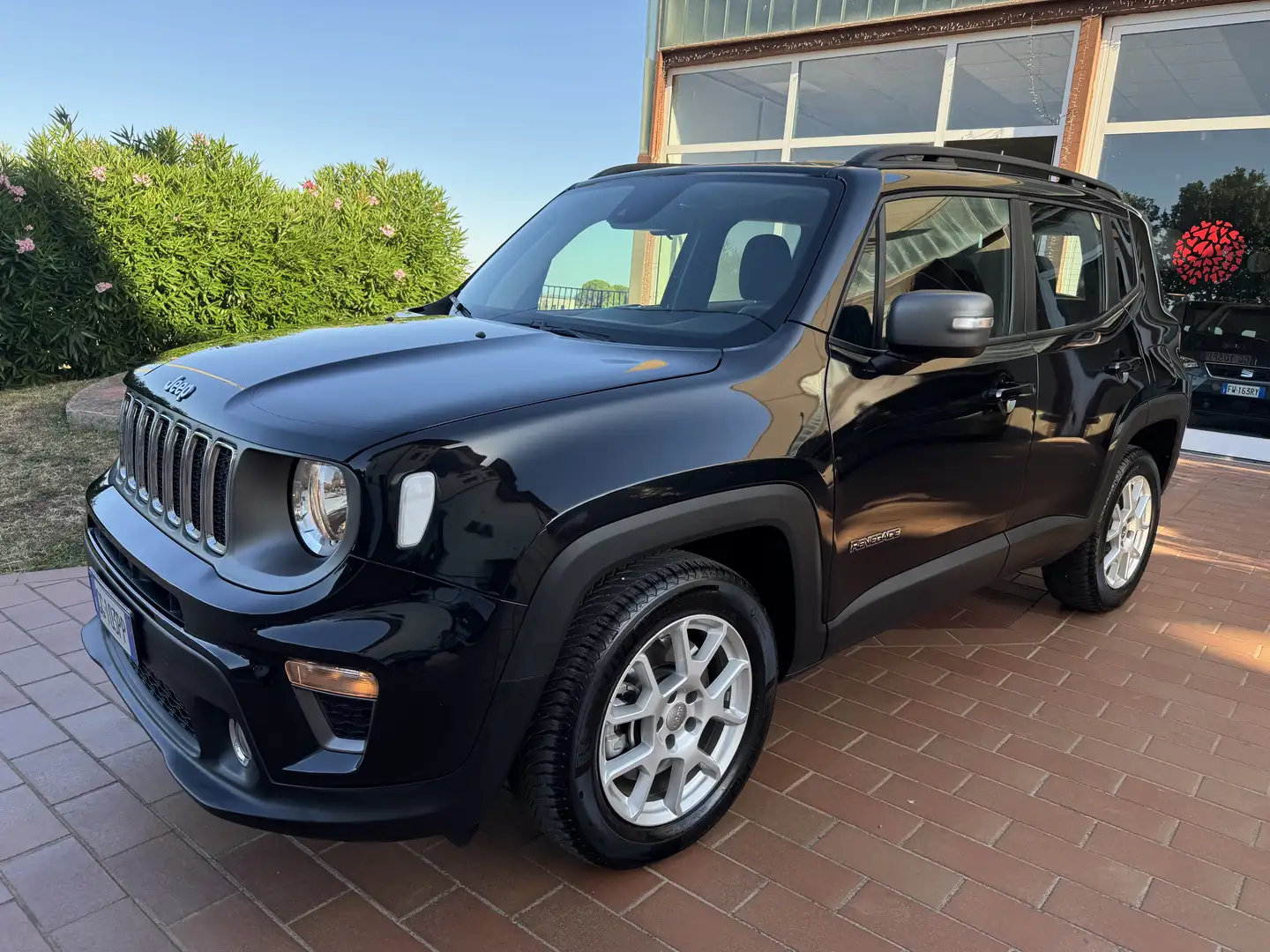 Jeep Renegade 1.3 t4 phev S 4xe at6 da 190 euro al mese - 1