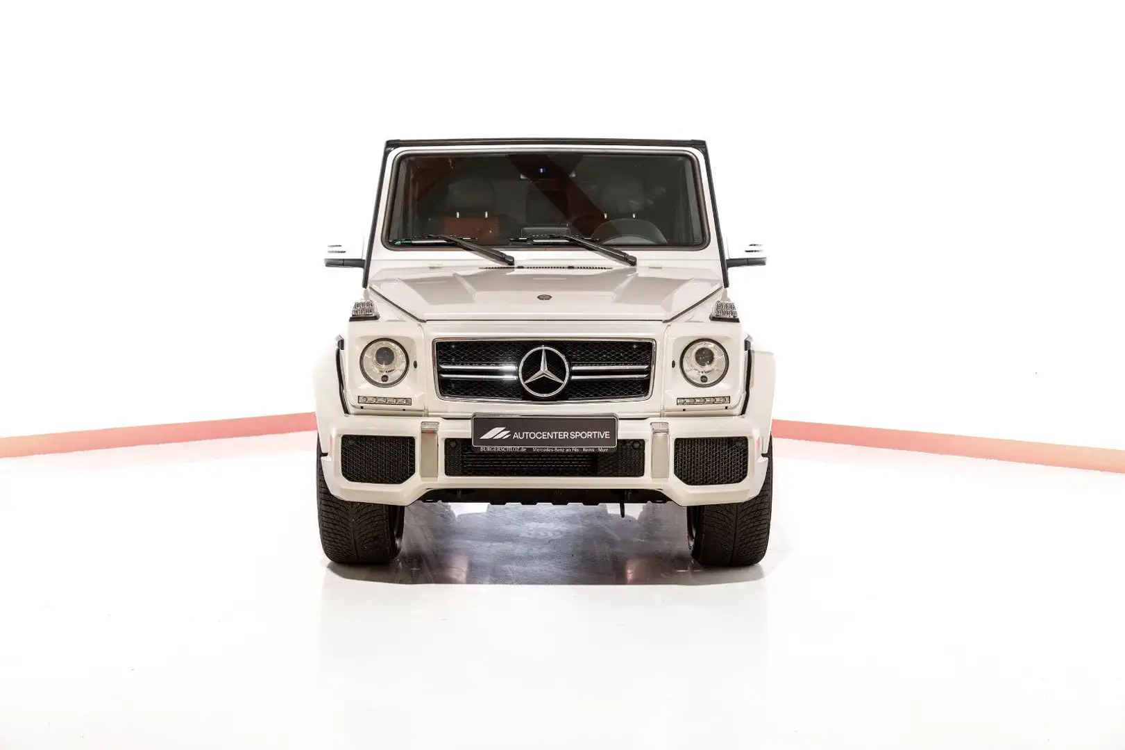 Mercedes-Benz G 63 AMG DESIGNO COMAND HARMAN KARDON 19% MWST Weiß - 2