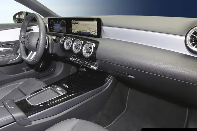 Mercedes-Benz A-Class view 7