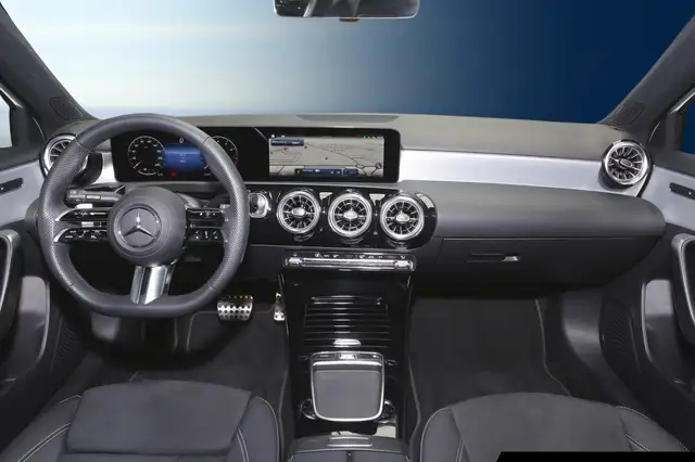 Mercedes-Benz A-Class view 10