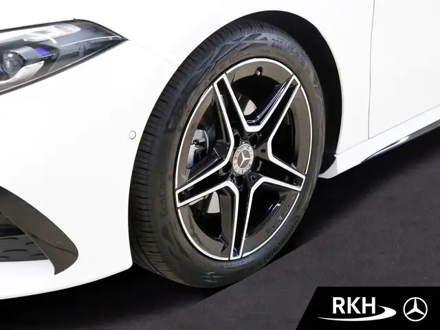 Mercedes-Benz A-Class view 5