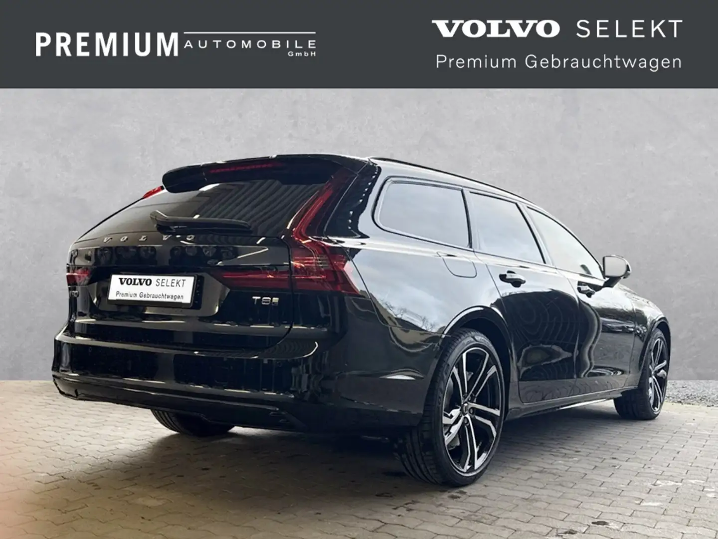 Volvo V90 Kombi Ultra Dark Recharge Plug-In Hybrid AWD UPE 9 Zwart - 2