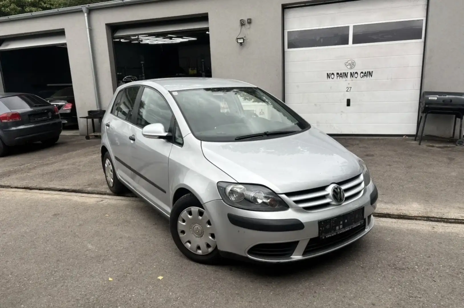 Volkswagen Golf Plus 1.9 TDI Comfortline - 2
