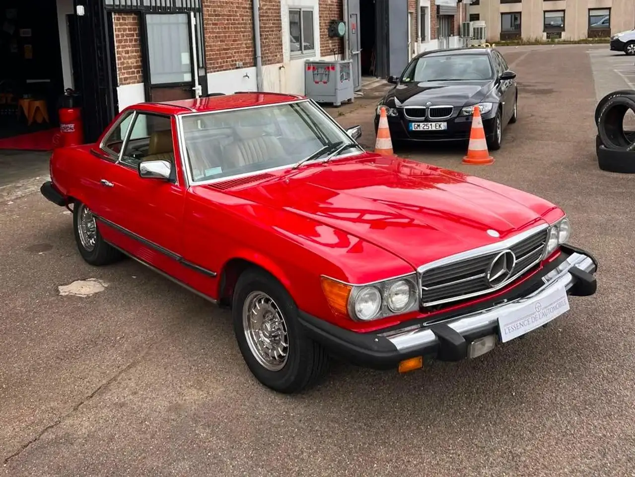 Mercedes-Benz SL 380 R107, foto 8