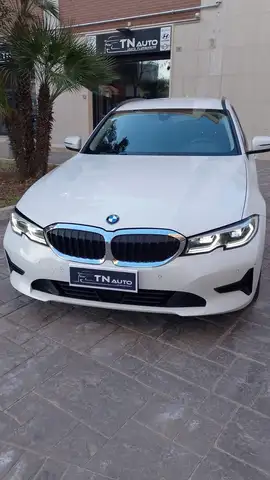 BMW 316 316d Touring cilindrata 2000 diesel hybrid