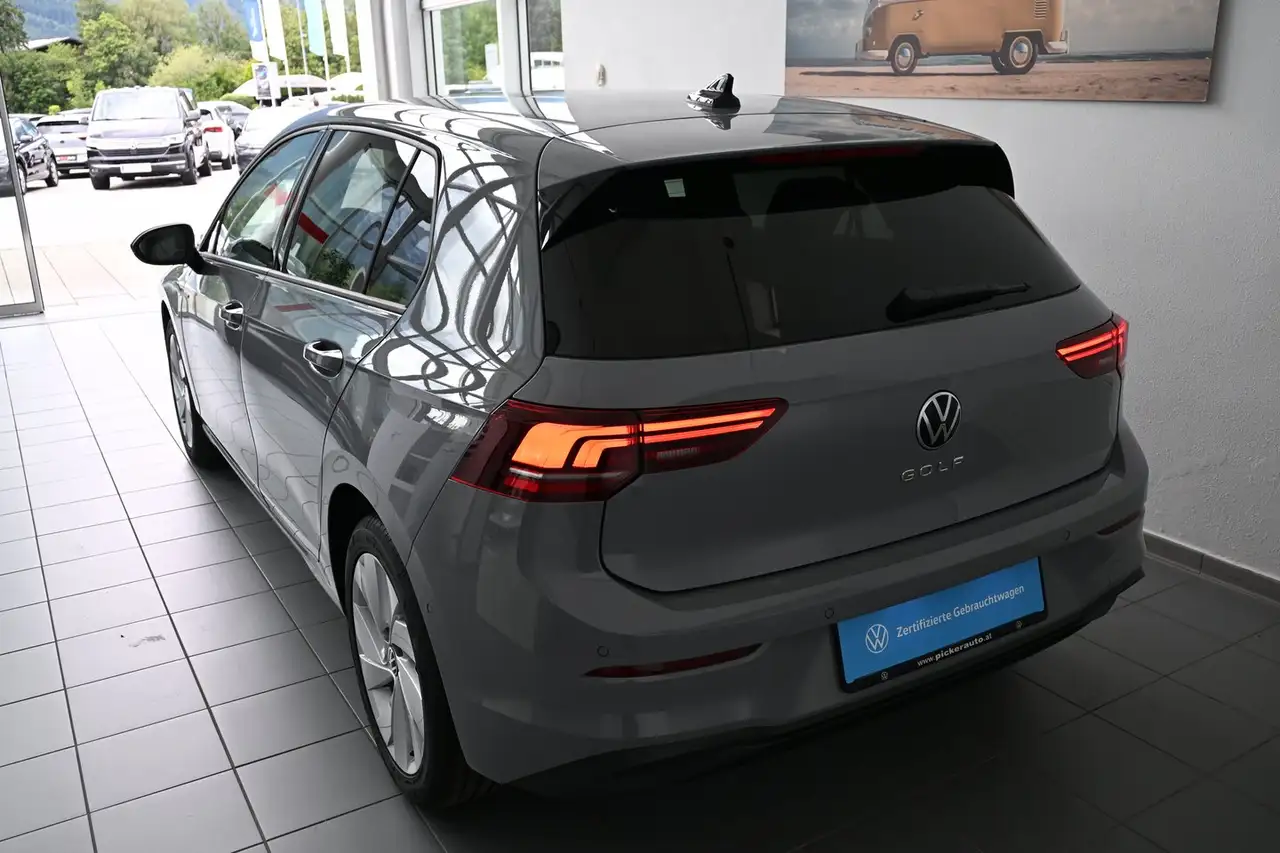 Volkswagen Golf 2026