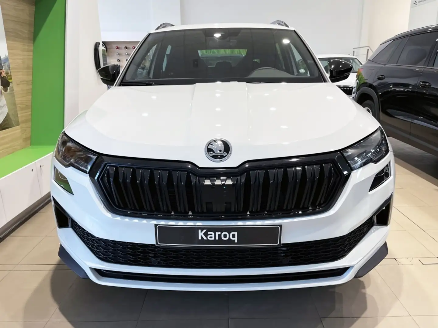 Skoda Karoq 1.5 TSI Sportline ACT DSG Blanco - 2