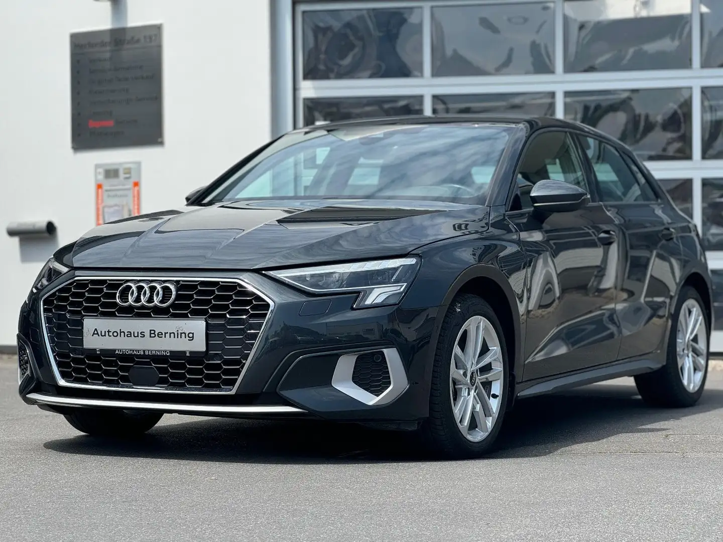 Audi A3 SPORTBACK 35TFSI VIRTUAL SELBSTPARKEN ACC DAB Gris - 2