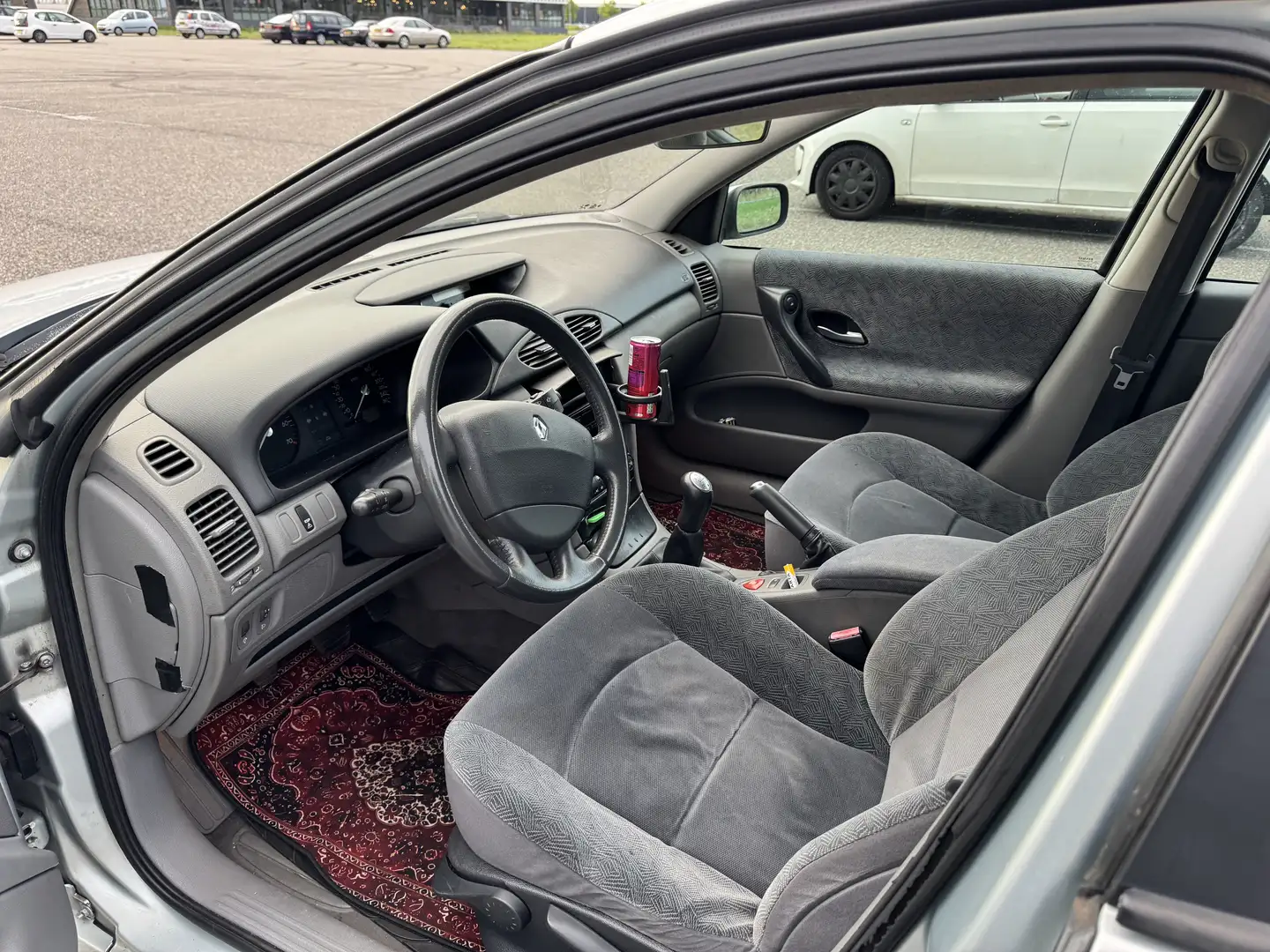 Renault Laguna 1.6 Authentique - 2