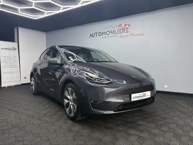 Tesla Model Y LONG RANGE AWD 514 CV - SOH 90%