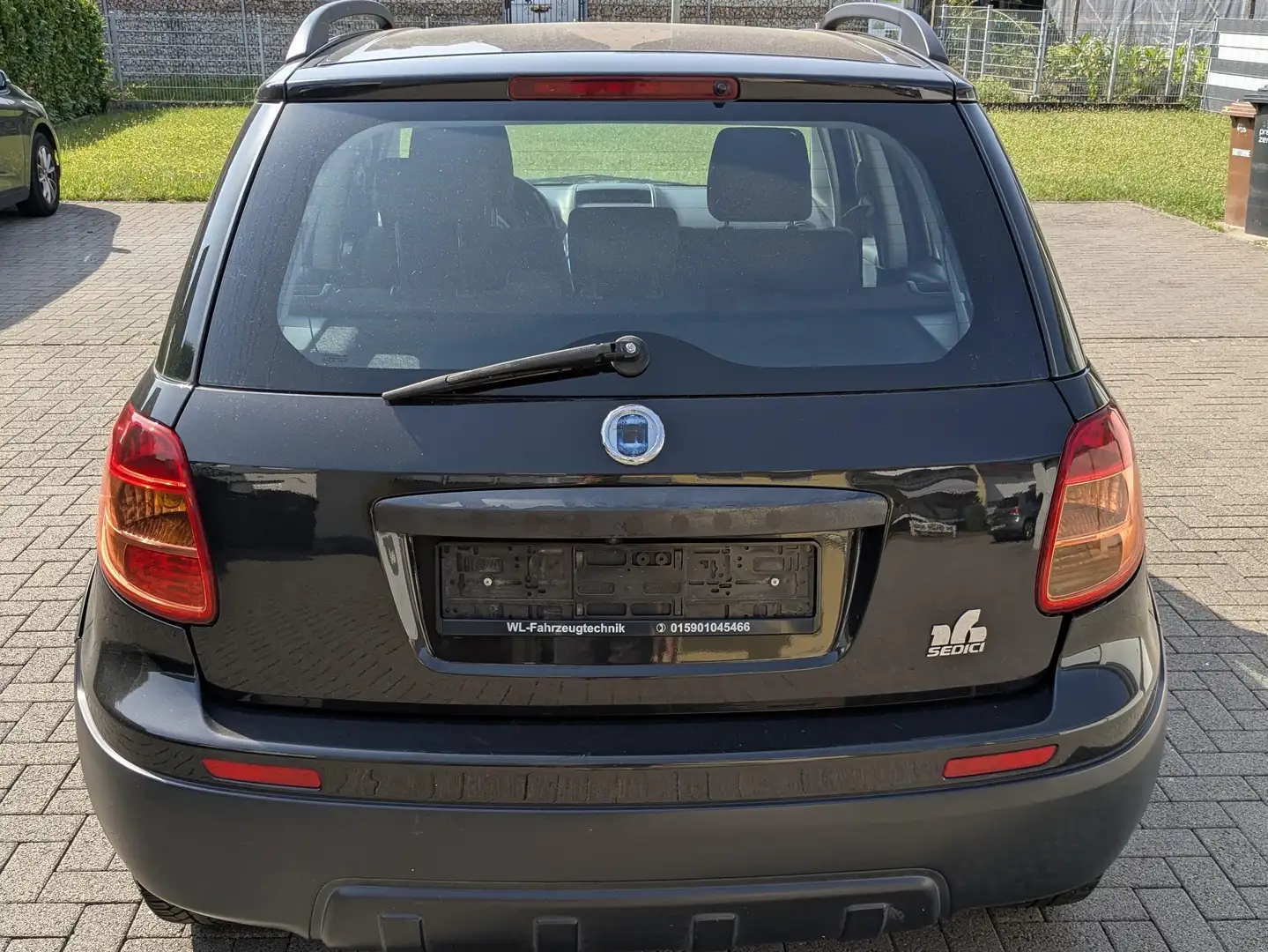 Fiat Sedici Sedici 1.6 16V 4x2Dynamic Schwarz - 1