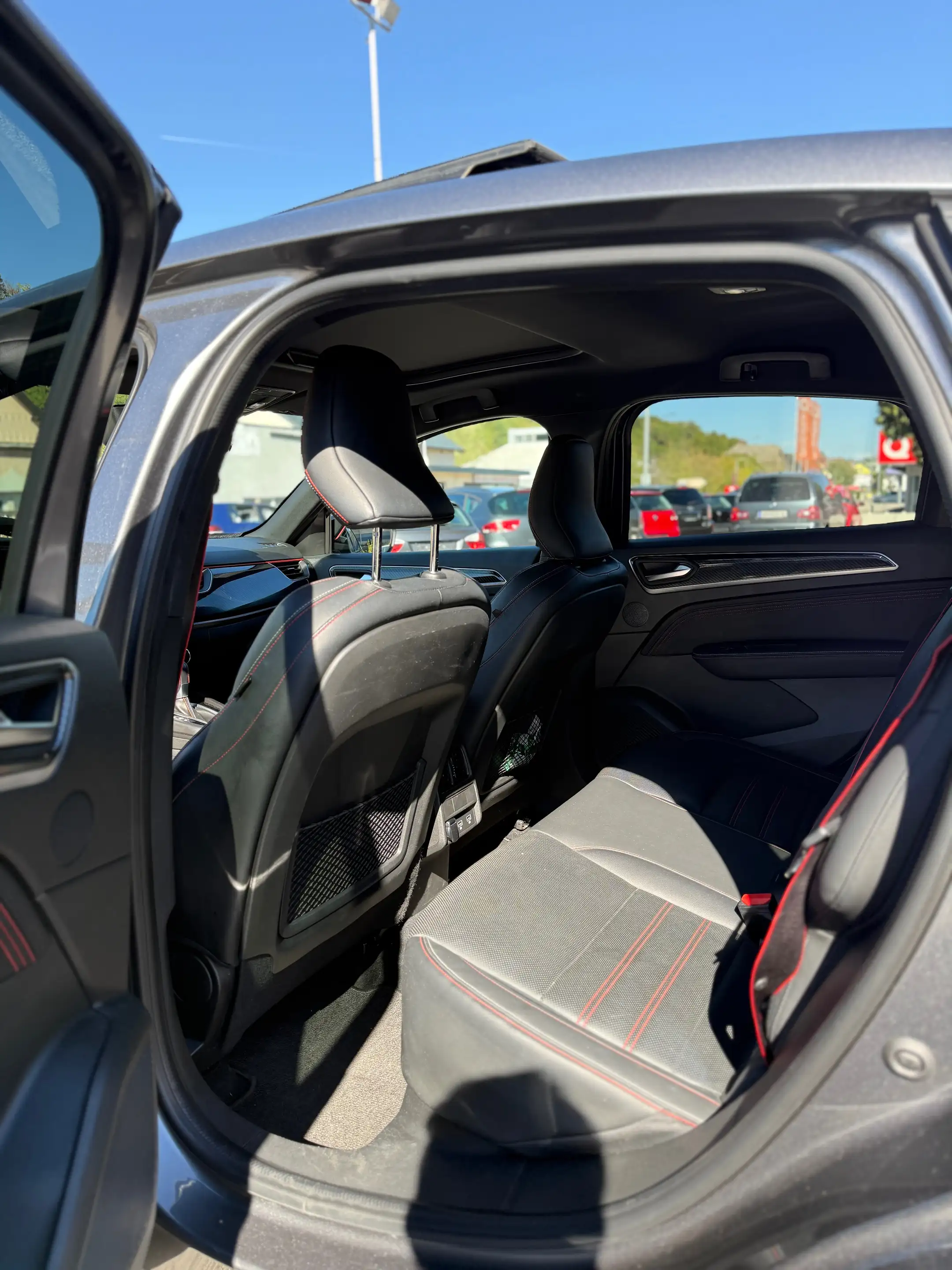 Renault Arkana R.S. Line — photo 11