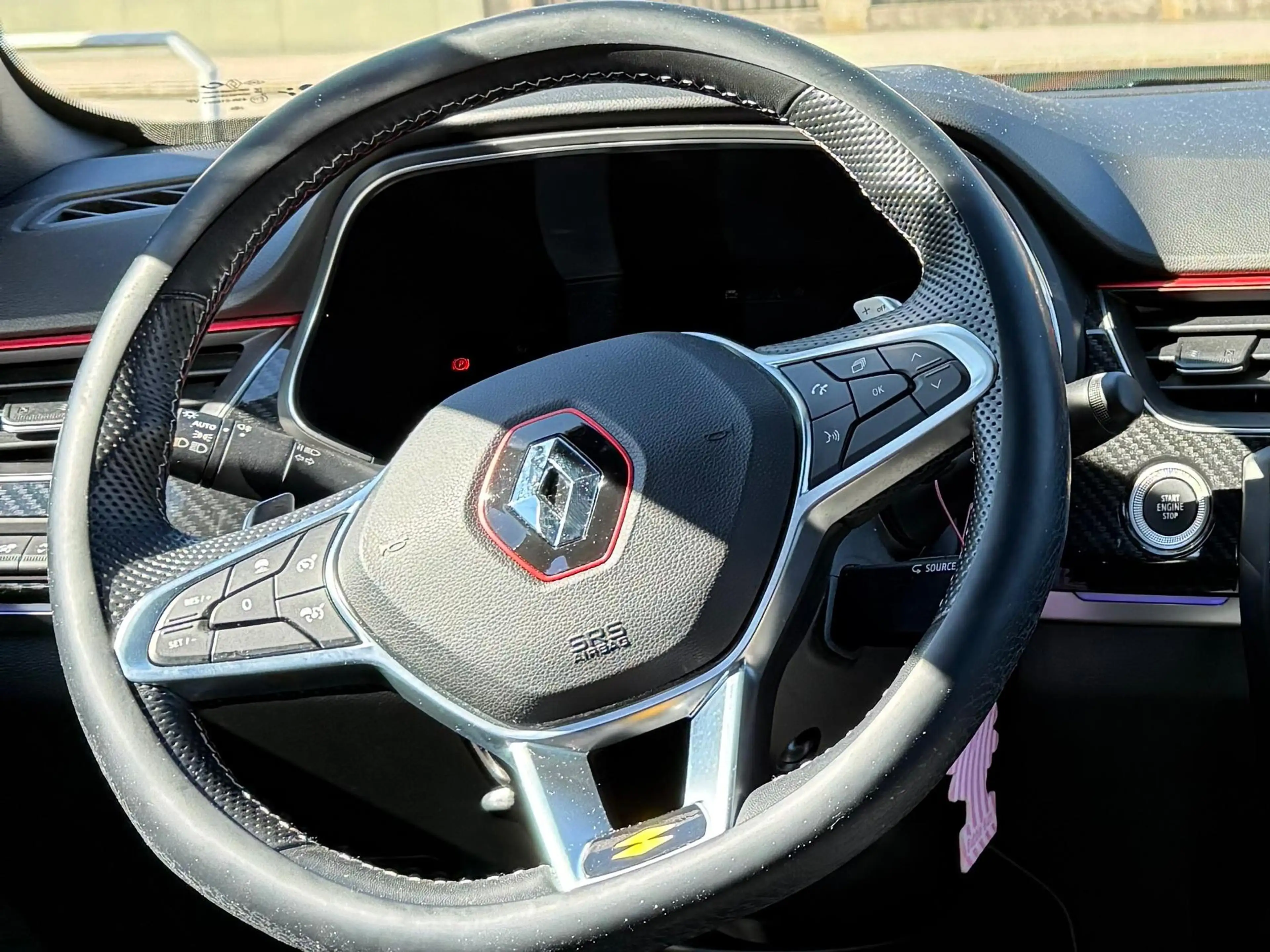 Renault Arkana R.S. Line — photo 12