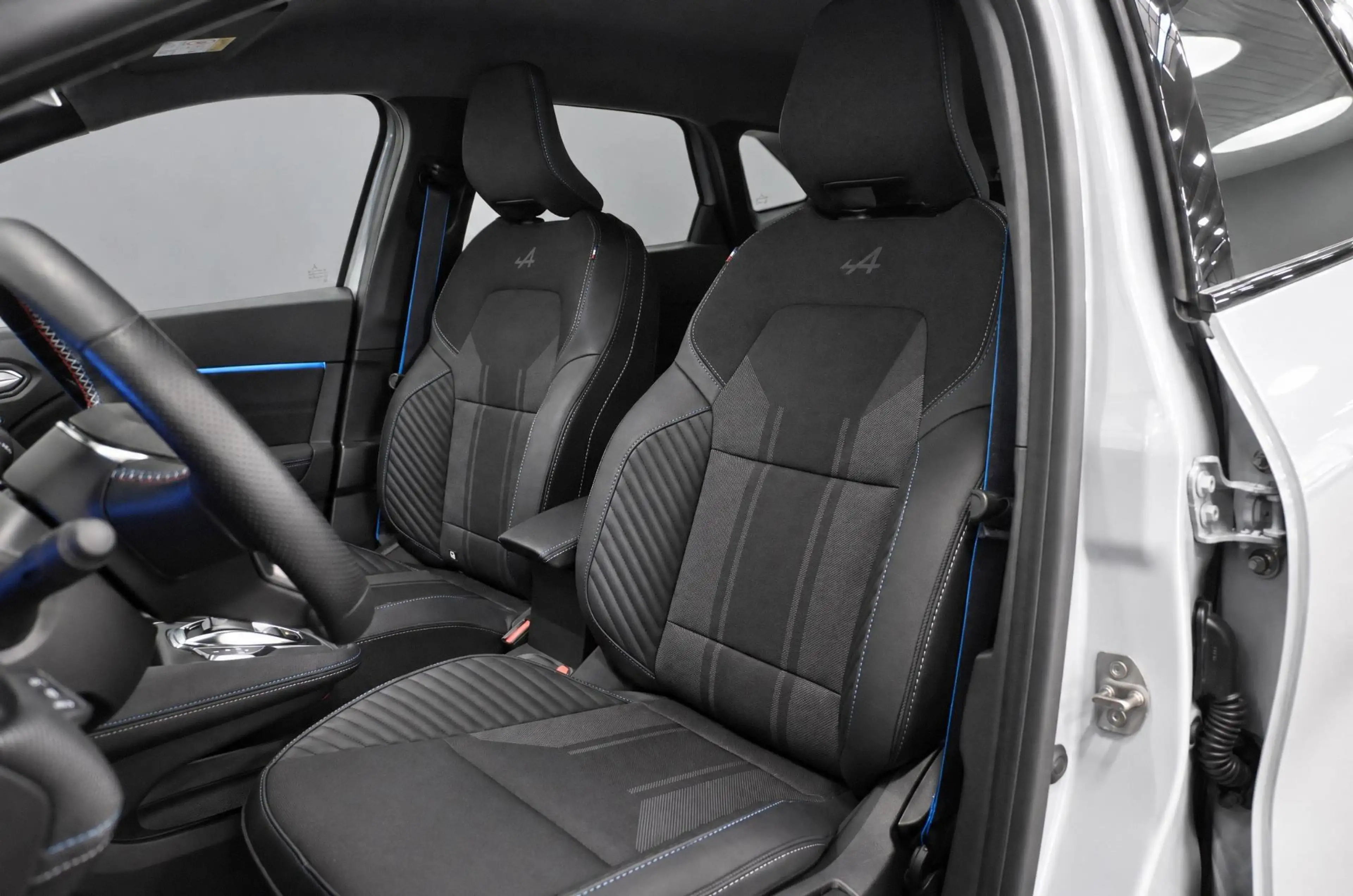 Renault Symbioz E-Tech full hybrid 145 esprit Alpine | TREKHAAK | — photo 13