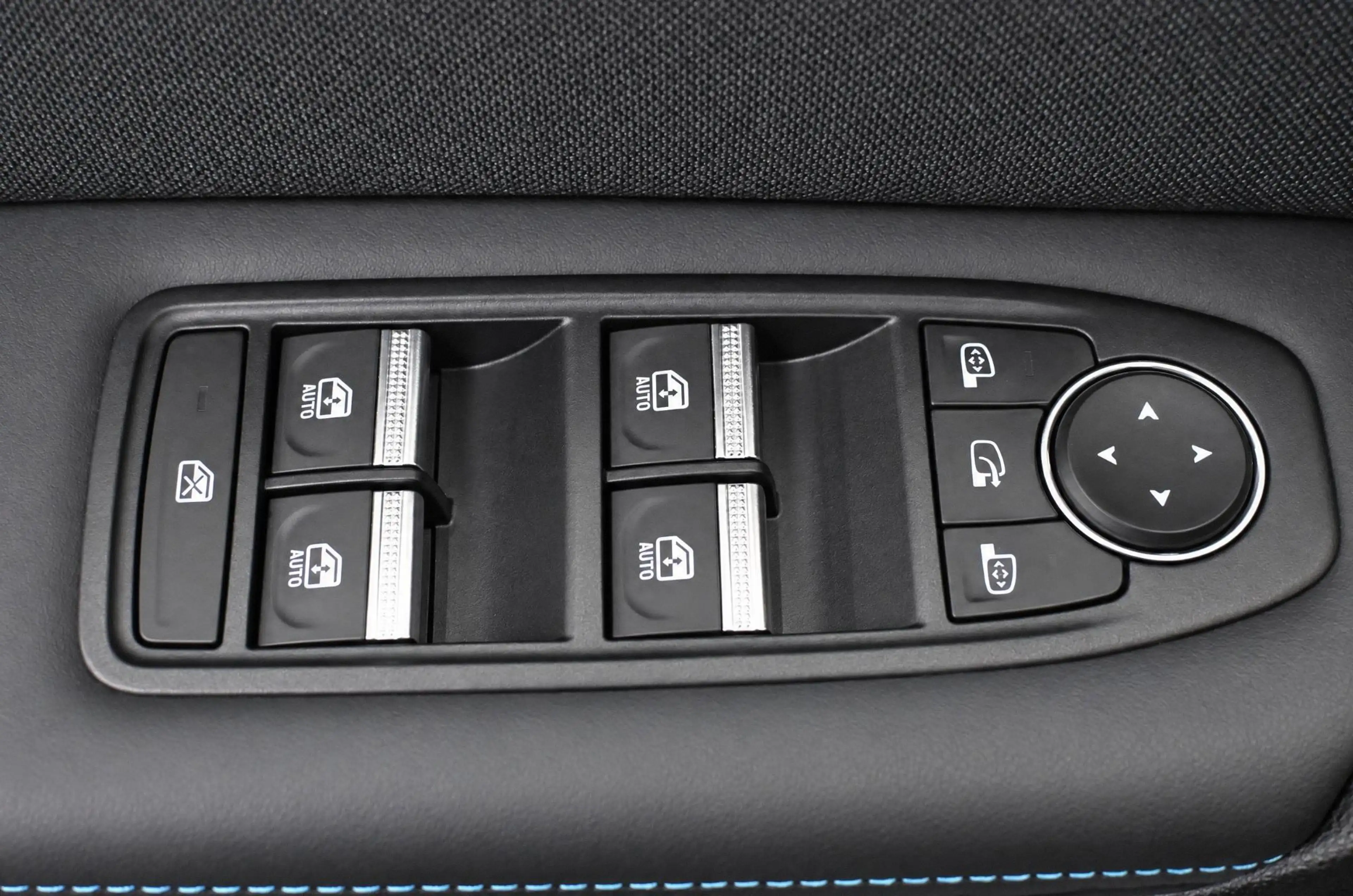 Renault Symbioz E-Tech full hybrid 145 esprit Alpine | TREKHAAK | — photo 25