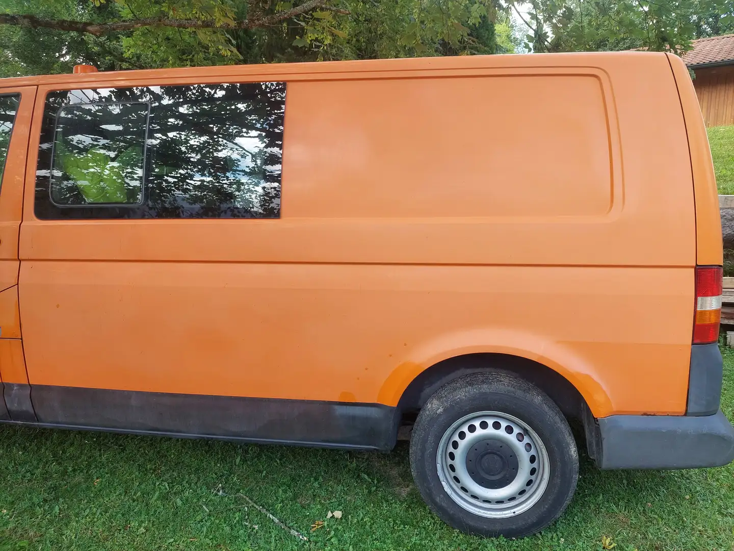 Volkswagen T5 Transporter Doka-Kastenwagen LR 1,9 TDI D-PF Orange - 2