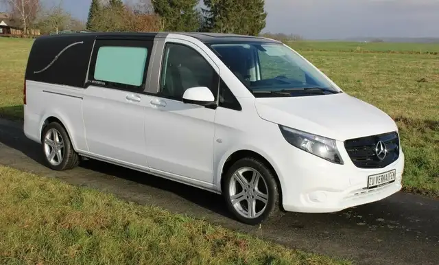 Mercedes-Benz Vito Bestattungswagen/Leichenwagen