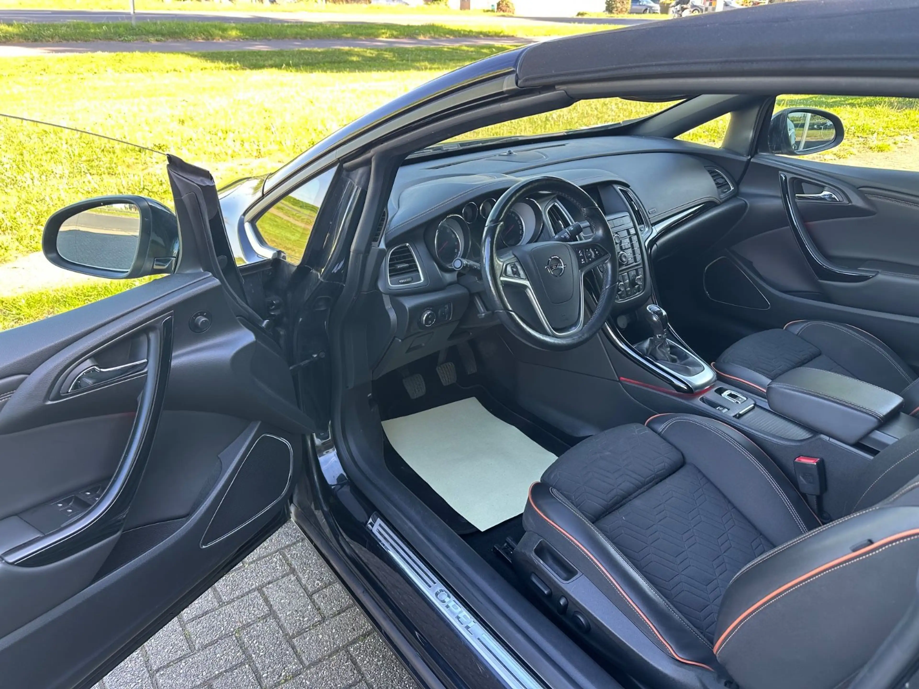 Opel Cascada Innovation ecoFlex*NAVI*TEMPOMAT* — photo 12