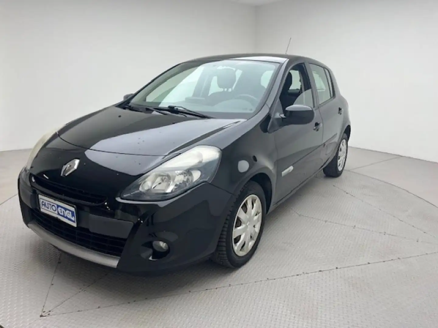 Renault Clio 1.2 16V TCE 105 PS 5 Türer Nero - 1