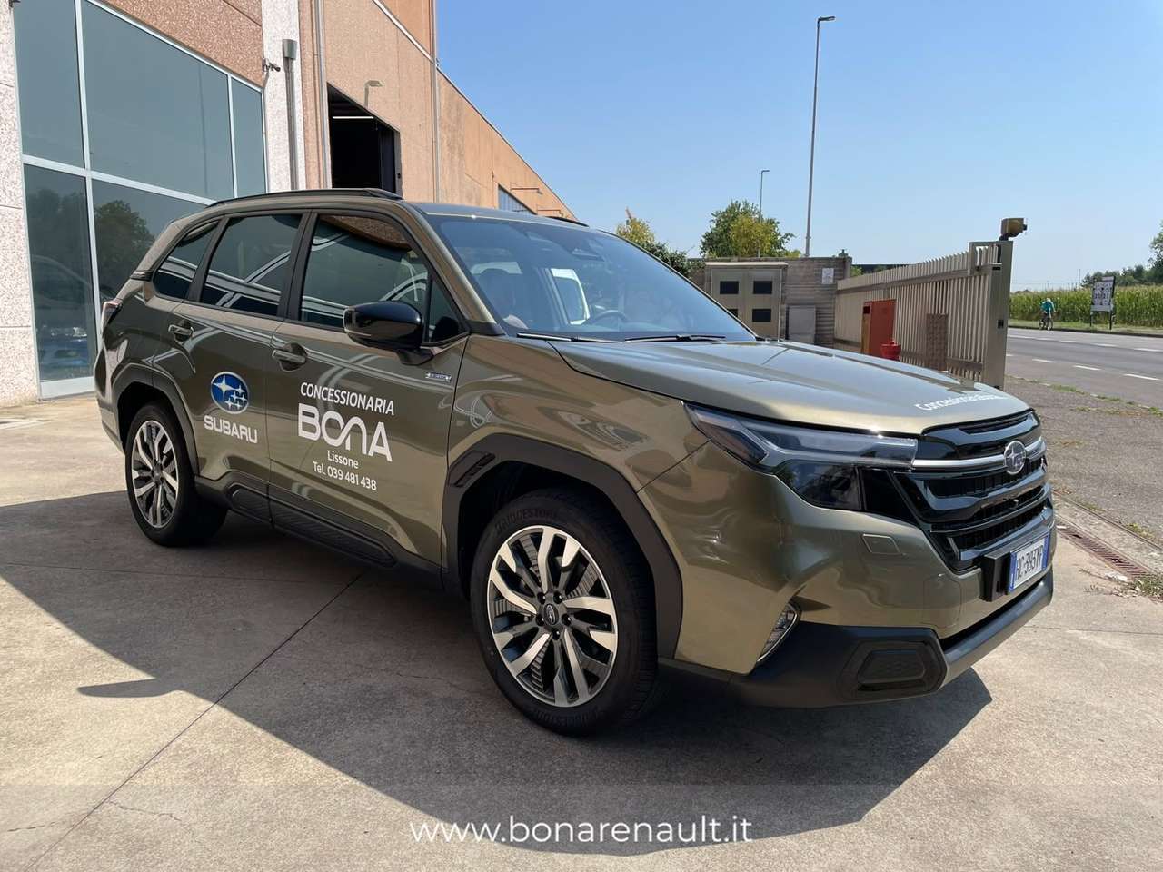 Subaru Forester 2.0 e-Boxer Premium auto