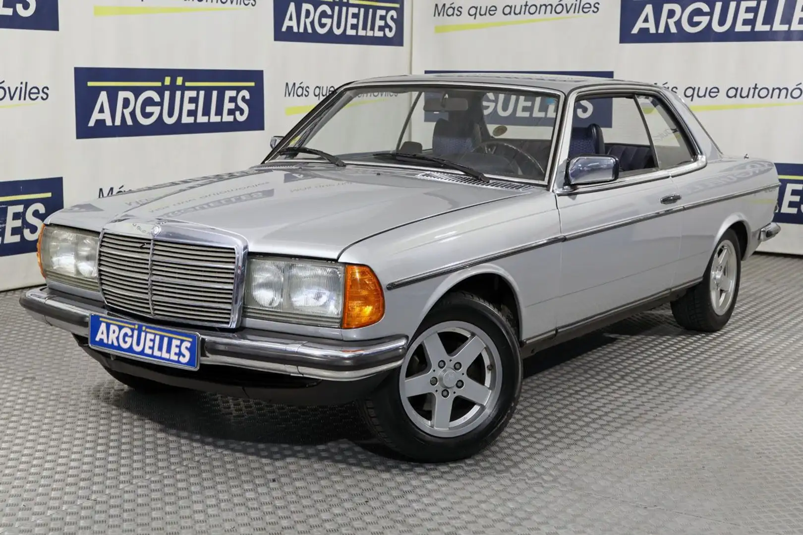 Mercedes-Benz C 280 Coupe 156cv Aut Historico Grau - 1