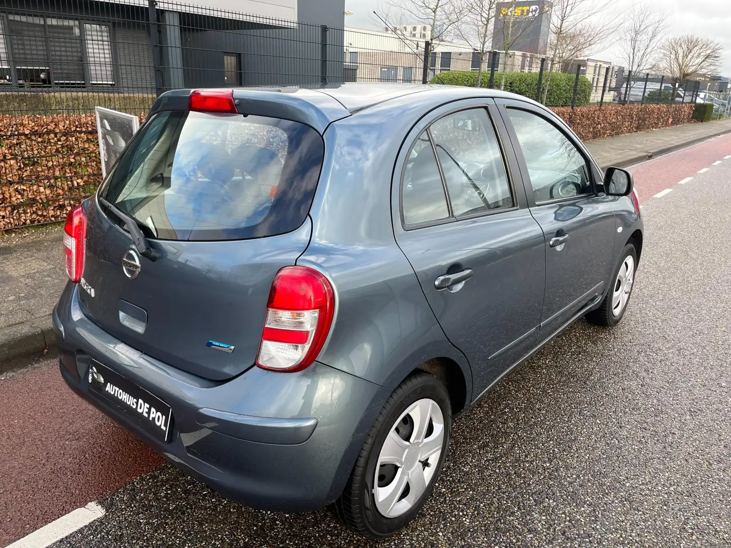 Nissan Micra 1.2 Acenta Airco 5-drs Blauw - 2